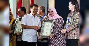 Banyuwangi Raih Penghargaan Tata Kelola Pemerintahan Daerah Terbaik dari Kemendagri